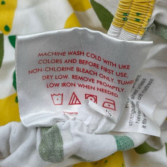 HANNA ANDERSSON HOME Crib Fitted Sheet Lemons Hanna Home Baby Infant Nursery - Picture 11 of 12